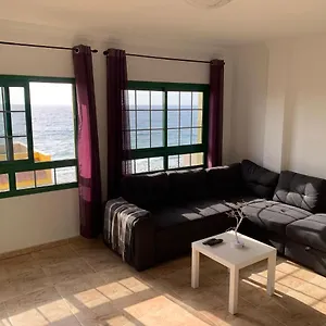 https://apartamento-el-mar-tenerife-sur.in-canary-islands.com